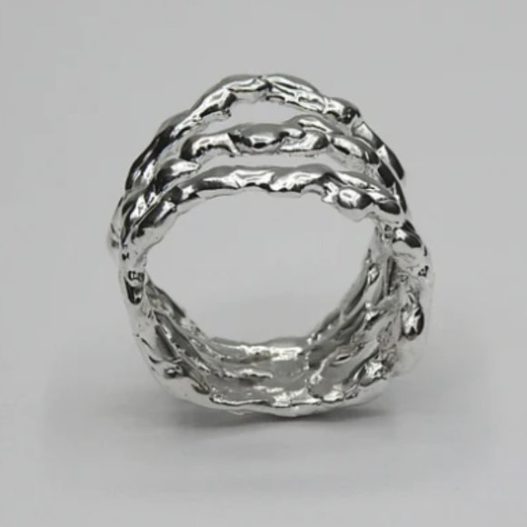 Ring by famous designer Christa Reniers from Brussels, Belgium - Picture 4 of 4